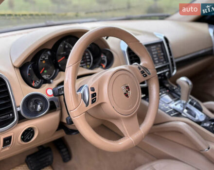 Синий Порше Каен, объемом двигателя 3.6 л и пробегом 250 тыс. км за 14800 $, фото 22 на Automoto.ua
