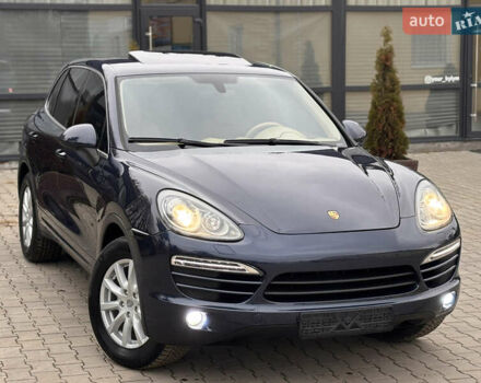 Синий Порше Каен, объемом двигателя 3.6 л и пробегом 250 тыс. км за 18800 $, фото 4 на Automoto.ua