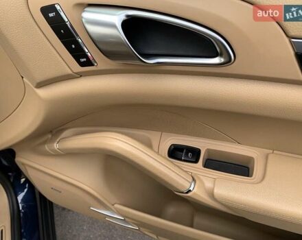 Синій Порше Cayenne, об'ємом двигуна 3.6 л та пробігом 214 тис. км за 19000 $, фото 15 на Automoto.ua