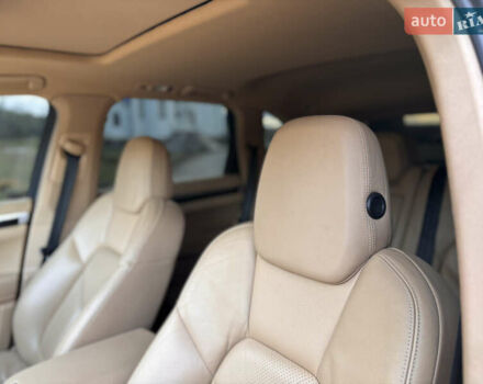 Синий Порше Каен, объемом двигателя 3.6 л и пробегом 250 тыс. км за 14800 $, фото 33 на Automoto.ua