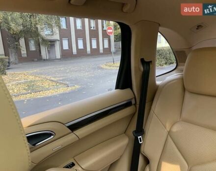 Синій Порше Cayenne, об'ємом двигуна 3.6 л та пробігом 214 тис. км за 19000 $, фото 10 на Automoto.ua