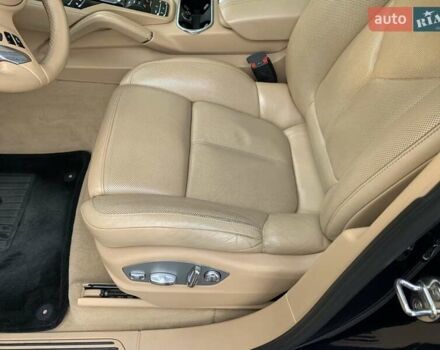 Синій Порше Cayenne, об'ємом двигуна 3.6 л та пробігом 214 тис. км за 19000 $, фото 6 на Automoto.ua
