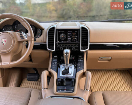 Синий Порше Каен, объемом двигателя 3.6 л и пробегом 250 тыс. км за 14800 $, фото 25 на Automoto.ua
