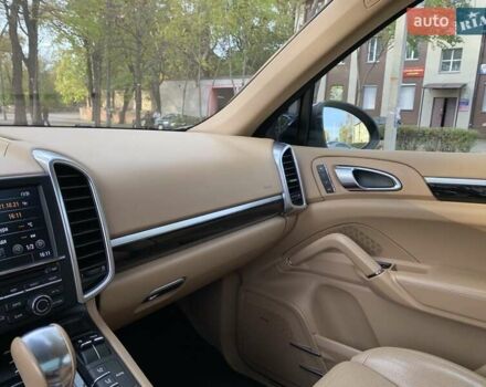 Синій Порше Cayenne, об'ємом двигуна 3.6 л та пробігом 214 тис. км за 19000 $, фото 27 на Automoto.ua