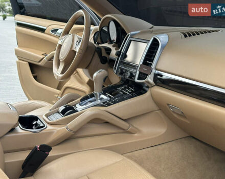 Синій Порше Cayenne, об'ємом двигуна 3.6 л та пробігом 247 тис. км за 15880 $, фото 15 на Automoto.ua