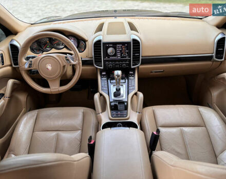 Синий Порше Каен, объемом двигателя 3.6 л и пробегом 250 тыс. км за 14800 $, фото 20 на Automoto.ua