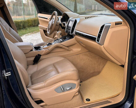 Синий Порше Каен, объемом двигателя 3.6 л и пробегом 250 тыс. км за 14800 $, фото 31 на Automoto.ua