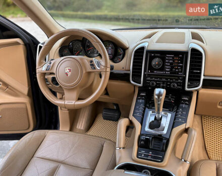 Синий Порше Каен, объемом двигателя 3.6 л и пробегом 250 тыс. км за 14800 $, фото 32 на Automoto.ua
