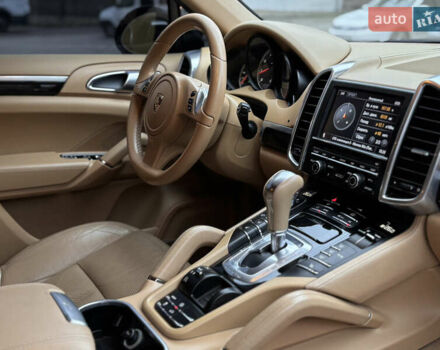 Синий Порше Каен, объемом двигателя 3.6 л и пробегом 240 тыс. км за 14950 $, фото 22 на Automoto.ua