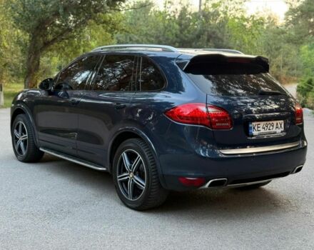 Синий Порше Каен, объемом двигателя 3.6 л и пробегом 133 тыс. км за 18500 $, фото 8 на Automoto.ua