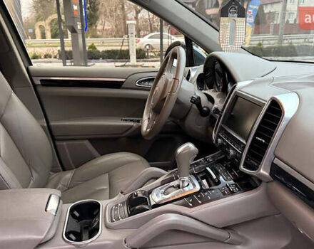 Синій Порше Cayenne, об'ємом двигуна 3 л та пробігом 290 тис. км за 18500 $, фото 14 на Automoto.ua