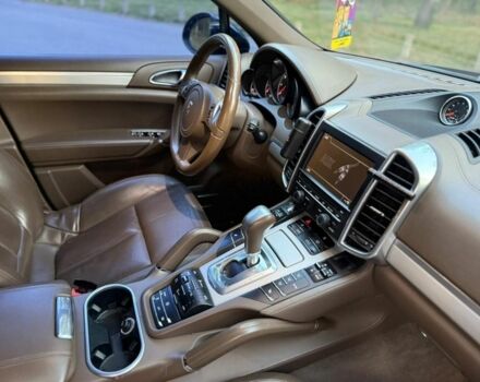 Синий Порше Каен, объемом двигателя 3.6 л и пробегом 133 тыс. км за 18500 $, фото 11 на Automoto.ua