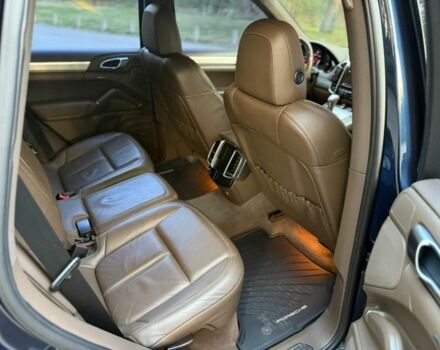 Синий Порше Каен, объемом двигателя 3.6 л и пробегом 133 тыс. км за 18500 $, фото 13 на Automoto.ua