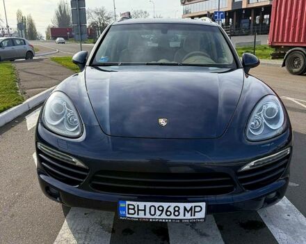 Синій Порше Cayenne, об'ємом двигуна 3 л та пробігом 212 тис. км за 26500 $, фото 2 на Automoto.ua