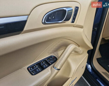 Синій Порше Cayenne, об'ємом двигуна 3.6 л та пробігом 139 тис. км за 22900 $, фото 19 на Automoto.ua