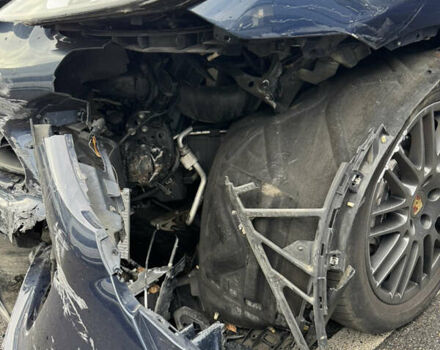 Синий Порше Каен, объемом двигателя 3.6 л и пробегом 180 тыс. км за 9900 $, фото 1 на Automoto.ua