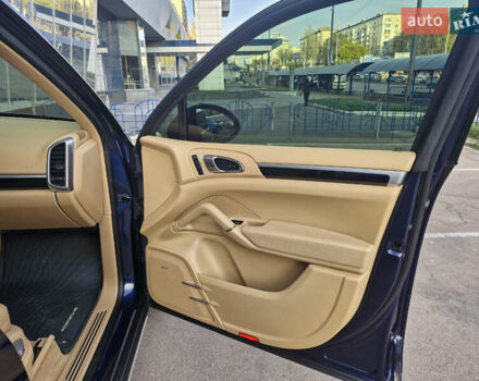 Синій Порше Cayenne, об'ємом двигуна 3.6 л та пробігом 139 тис. км за 22900 $, фото 20 на Automoto.ua