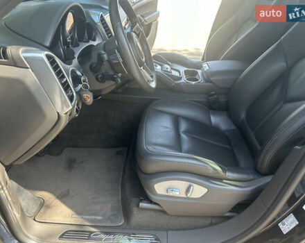 Синий Порше Каен, объемом двигателя 2.97 л и пробегом 151 тыс. км за 37700 $, фото 27 на Automoto.ua