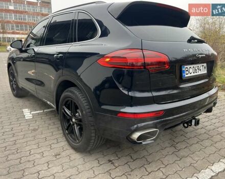 Синий Порше Каен, объемом двигателя 2.97 л и пробегом 238 тыс. км за 24200 $, фото 6 на Automoto.ua