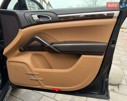 Синий Порше Каен, объемом двигателя 4.8 л и пробегом 142 тыс. км за 31900 $, фото 25 на Automoto.ua