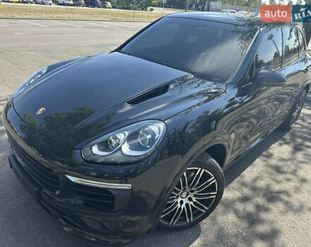 Синий Порше Каен, объемом двигателя 2.97 л и пробегом 151 тыс. км за 37700 $, фото 3 на Automoto.ua