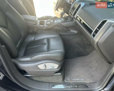 Синий Порше Каен, объемом двигателя 2.97 л и пробегом 151 тыс. км за 37700 $, фото 35 на Automoto.ua