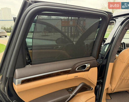 Синий Порше Каен, объемом двигателя 4.8 л и пробегом 142 тыс. км за 31900 $, фото 19 на Automoto.ua