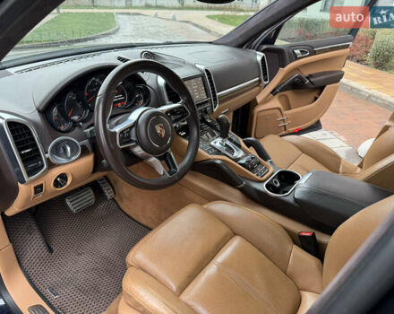 Синий Порше Каен, объемом двигателя 4.8 л и пробегом 142 тыс. км за 31900 $, фото 16 на Automoto.ua