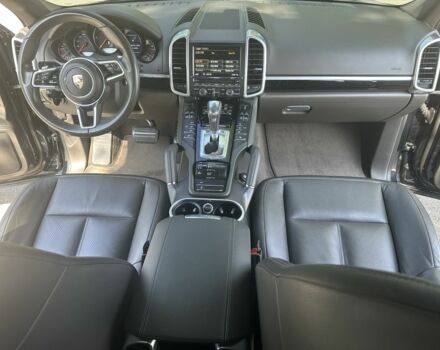 Синий Порше Каен, объемом двигателя 3 л и пробегом 151 тыс. км за 34500 $, фото 9 на Automoto.ua