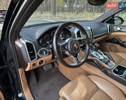 Синий Порше Каен, объемом двигателя 4.81 л и пробегом 142 тыс. км за 35500 $, фото 18 на Automoto.ua