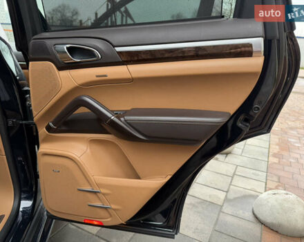 Синий Порше Каен, объемом двигателя 4.8 л и пробегом 142 тыс. км за 31900 $, фото 23 на Automoto.ua