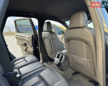 Синій Порше Cayenne, об'ємом двигуна 3 л та пробігом 153 тис. км за 34000 $, фото 35 на Automoto.ua