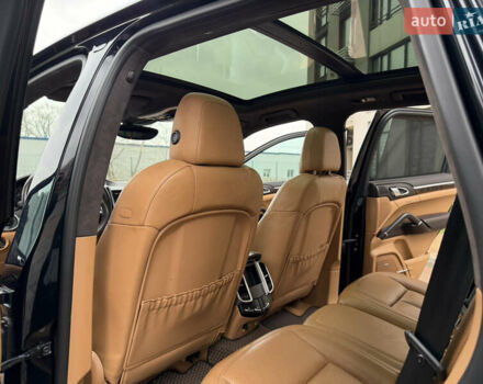 Синий Порше Каен, объемом двигателя 4.8 л и пробегом 142 тыс. км за 31900 $, фото 20 на Automoto.ua