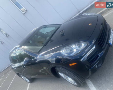 Порше Каен 2016 в Львове на Automoto.ua Синий Порше Каен, объемом двигателя 3 л и пробегом 132 тыс. км за 35500 $, фото 19 на Automoto.ua
