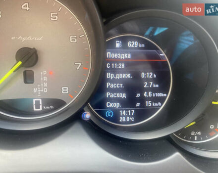 Порше Каен 2016 в Львове на Automoto.ua Синий Порше Каен, объемом двигателя 3 л и пробегом 132 тыс. км за 35500 $, фото 42 на Automoto.ua