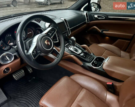 Синій Порше Cayenne, об'ємом двигуна 3.6 л та пробігом 245 тис. км за 22000 $, фото 28 на Automoto.ua