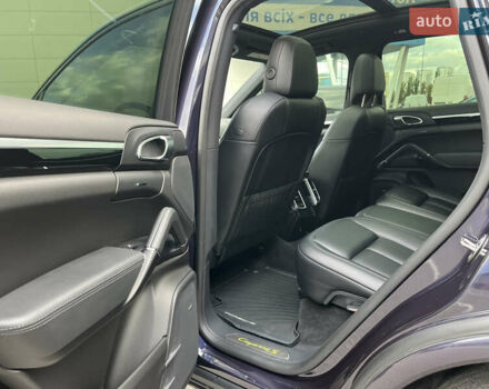 Синий Порше Каен, объемом двигателя 3 л и пробегом 116 тыс. км за 29950 $, фото 15 на Automoto.ua