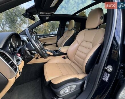 Синий Порше Каен, объемом двигателя 3 л и пробегом 145 тыс. км за 33000 $, фото 18 на Automoto.ua
