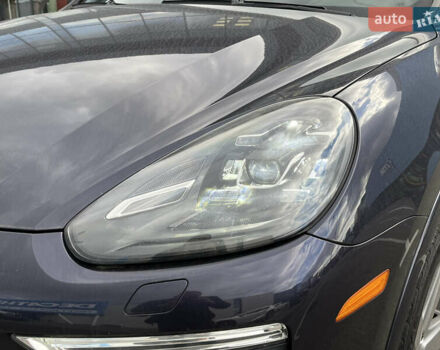 Синій Порше Cayenne, об'ємом двигуна 3 л та пробігом 116 тис. км за 33990 $, фото 7 на Automoto.ua