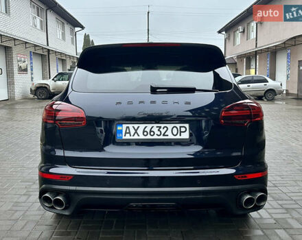 Синій Порше Cayenne, об'ємом двигуна 3.6 л та пробігом 245 тис. км за 22000 $, фото 5 на Automoto.ua