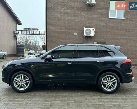 Синий Порше Каен, объемом двигателя 3.6 л и пробегом 245 тыс. км за 22000 $, фото 2 на Automoto.ua