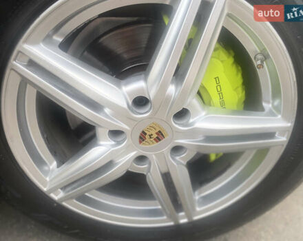 Порше Каен 2016 в Львове на Automoto.ua Синий Порше Каен, объемом двигателя 3 л и пробегом 132 тыс. км за 35500 $, фото 25 на Automoto.ua