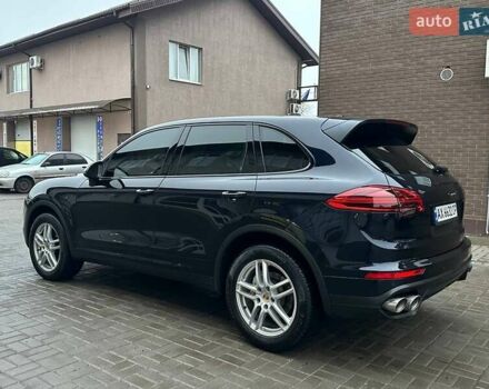 Синий Порше Каен, объемом двигателя 3.6 л и пробегом 245 тыс. км за 22000 $, фото 3 на Automoto.ua