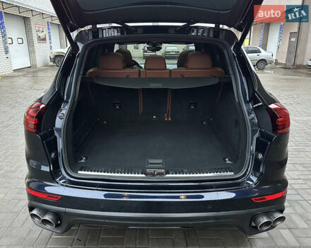Синій Порше Cayenne, об'ємом двигуна 3.6 л та пробігом 245 тис. км за 22000 $, фото 22 на Automoto.ua