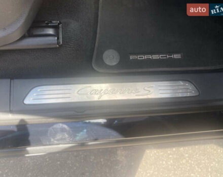 Порше Каен 2016 в Львове на Automoto.ua Синий Порше Каен, объемом двигателя 3 л и пробегом 132 тыс. км за 35500 $, фото 26 на Automoto.ua