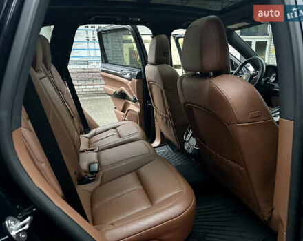 Синій Порше Cayenne, об'ємом двигуна 3.6 л та пробігом 245 тис. км за 22000 $, фото 38 на Automoto.ua