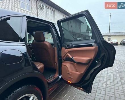 Синий Порше Каен, объемом двигателя 3.6 л и пробегом 245 тыс. км за 22000 $, фото 25 на Automoto.ua