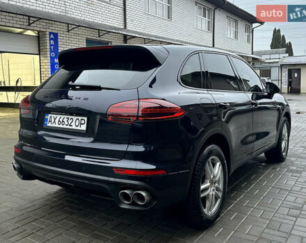 Синій Порше Cayenne, об'ємом двигуна 3.6 л та пробігом 245 тис. км за 22000 $, фото 6 на Automoto.ua