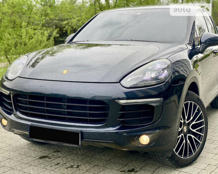 Синій Порше Cayenne, об'ємом двигуна 3 л та пробігом 132 тис. км за 49999 $, фото 2 на Automoto.ua