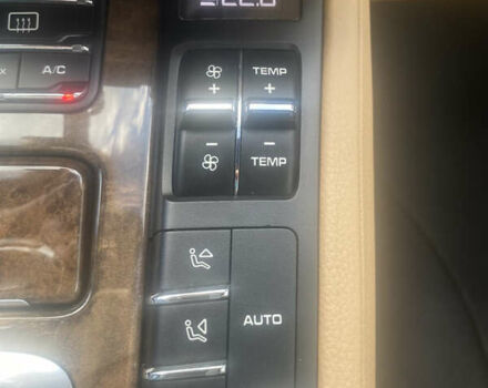 Порше Каен 2016 в Львове на Automoto.ua Синий Порше Каен, объемом двигателя 3 л и пробегом 132 тыс. км за 35500 $, фото 47 на Automoto.ua